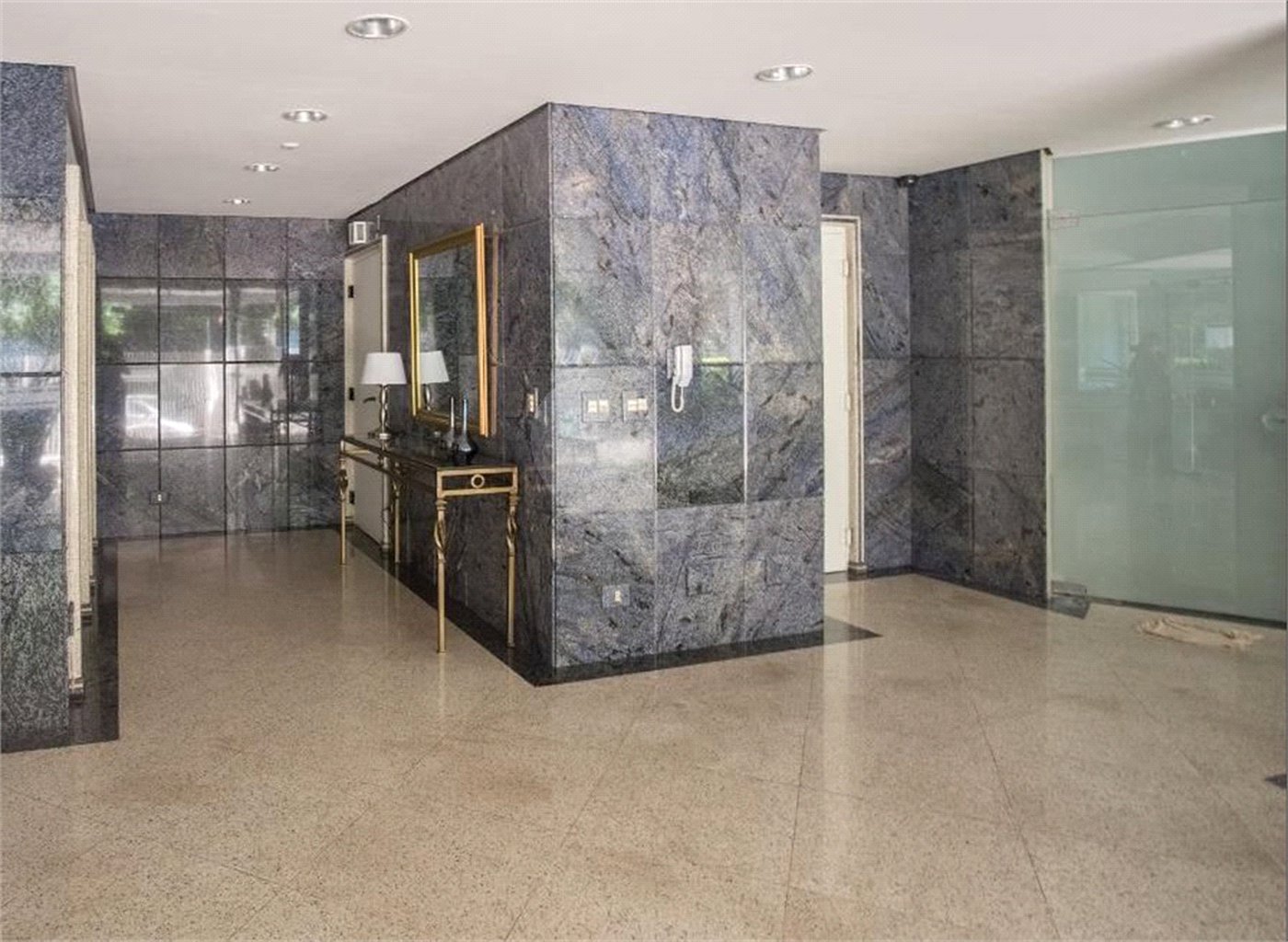 Apartamento à venda com 3 quartos, sendo 1 suíte,  em Santana, São Paulo, SP