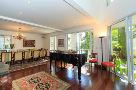 Casa à venda com 4 suítes no condomínio Vila Alba, São Paulo - SP
