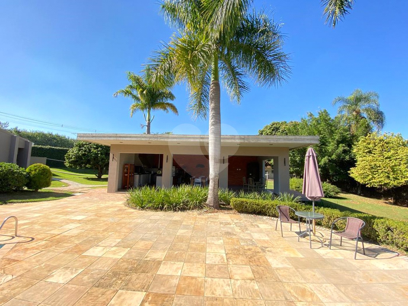 Casa à venda com 5 suítes no condomínio Santa Maria, Votorantim - SP