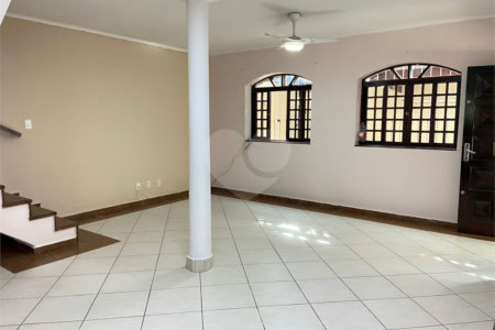 Casa à venda com 5 quartos, sendo 1 suíte,  em Indianópolis, São Paulo, SP