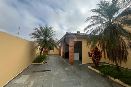 Casa à venda com 5 quartos, sendo 1 suíte, no Centro, Itapetininga, SP