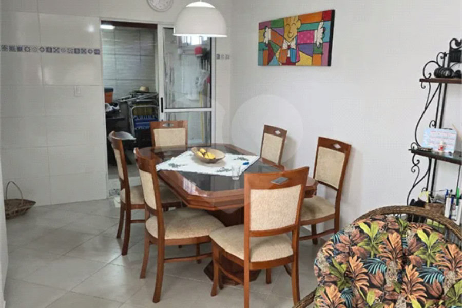 Apartamento à venda com 2 suítes em Maitinga, Bertioga, SP