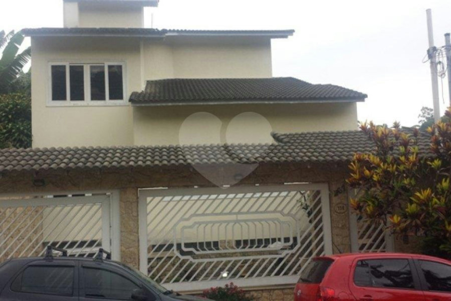 Casa em condomínio à venda com 5 quartos, sendo 3 suítes,  em Tucuruvi, São Paulo, SP