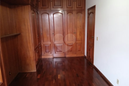 Apartamento à venda com 4 quartos, sendo 1 suíte, em Tijuca, Rio de Janeiro, RJ