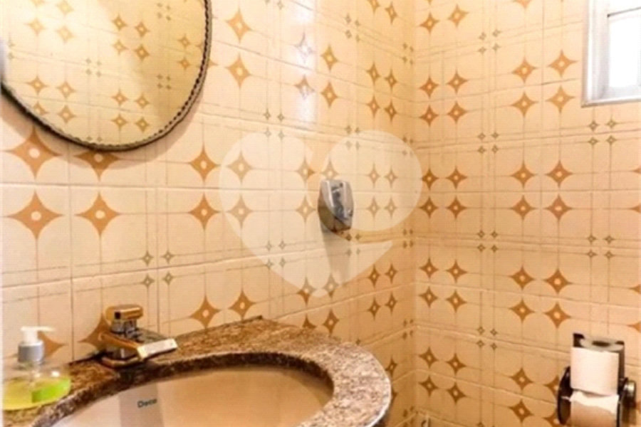 Casa Térrea à venda com 4 quartos em Vila Medeiros, São Paulo, SP