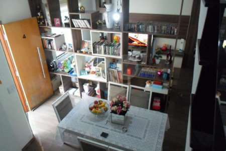 Casa à venda com 3 quartos, sendo 1 suíte,  no condomínio Fernandes, São Paulo - SP