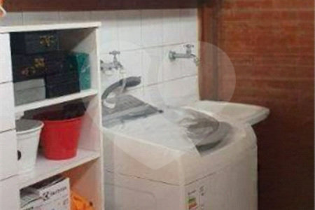 Casa à venda com 3 quartos, sendo 1 suíte, no condomínio Terras de São Francisco, Vinhedo - SP