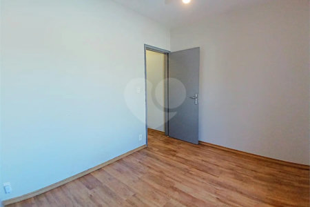 Sobrado à venda com 3 quartos, sendo 1 suíte, em Brooklin, São Paulo, SP