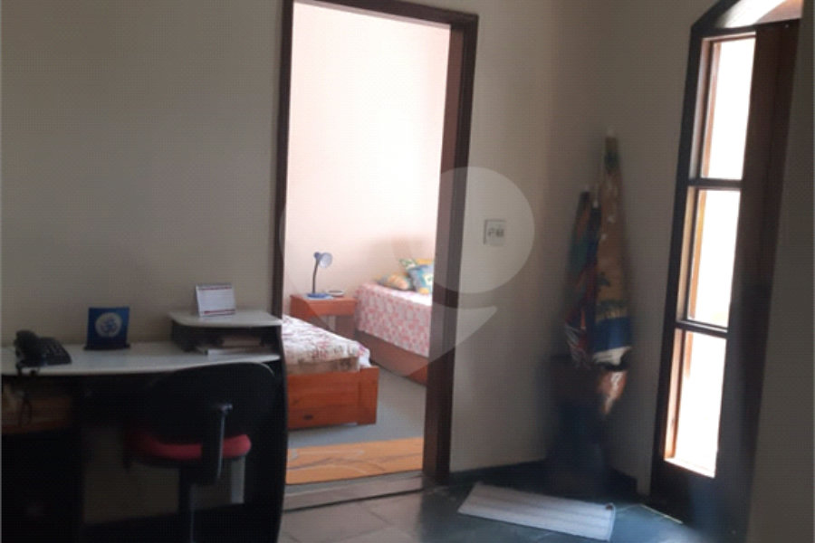 Sobrado à venda com 3 quartos, sendo 1 suíte, em Roseira, Mairiporã, SP