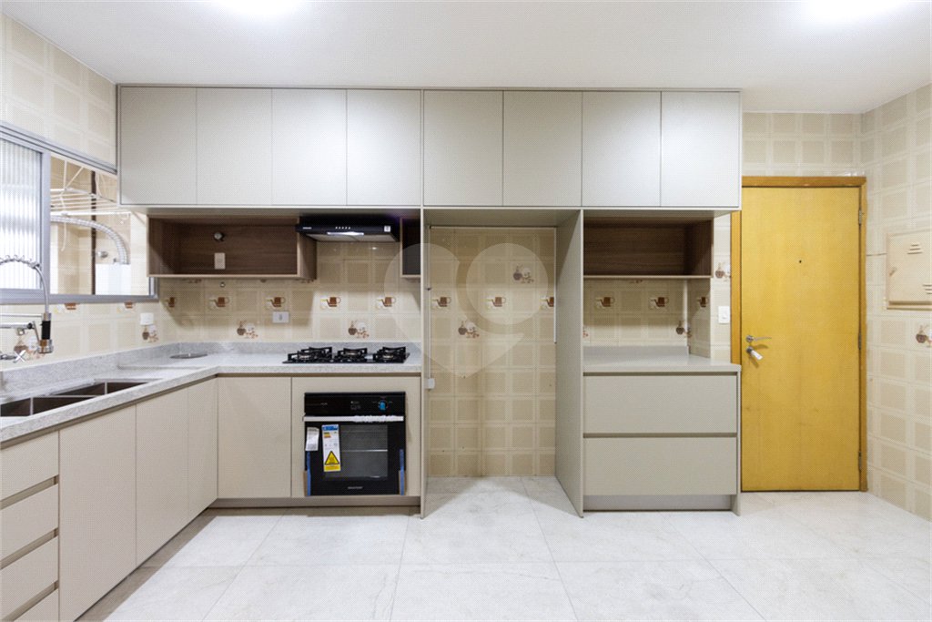 Apartamento à venda com 3 quartos, sendo 1 suíte, em Perdizes, São Paulo, SP