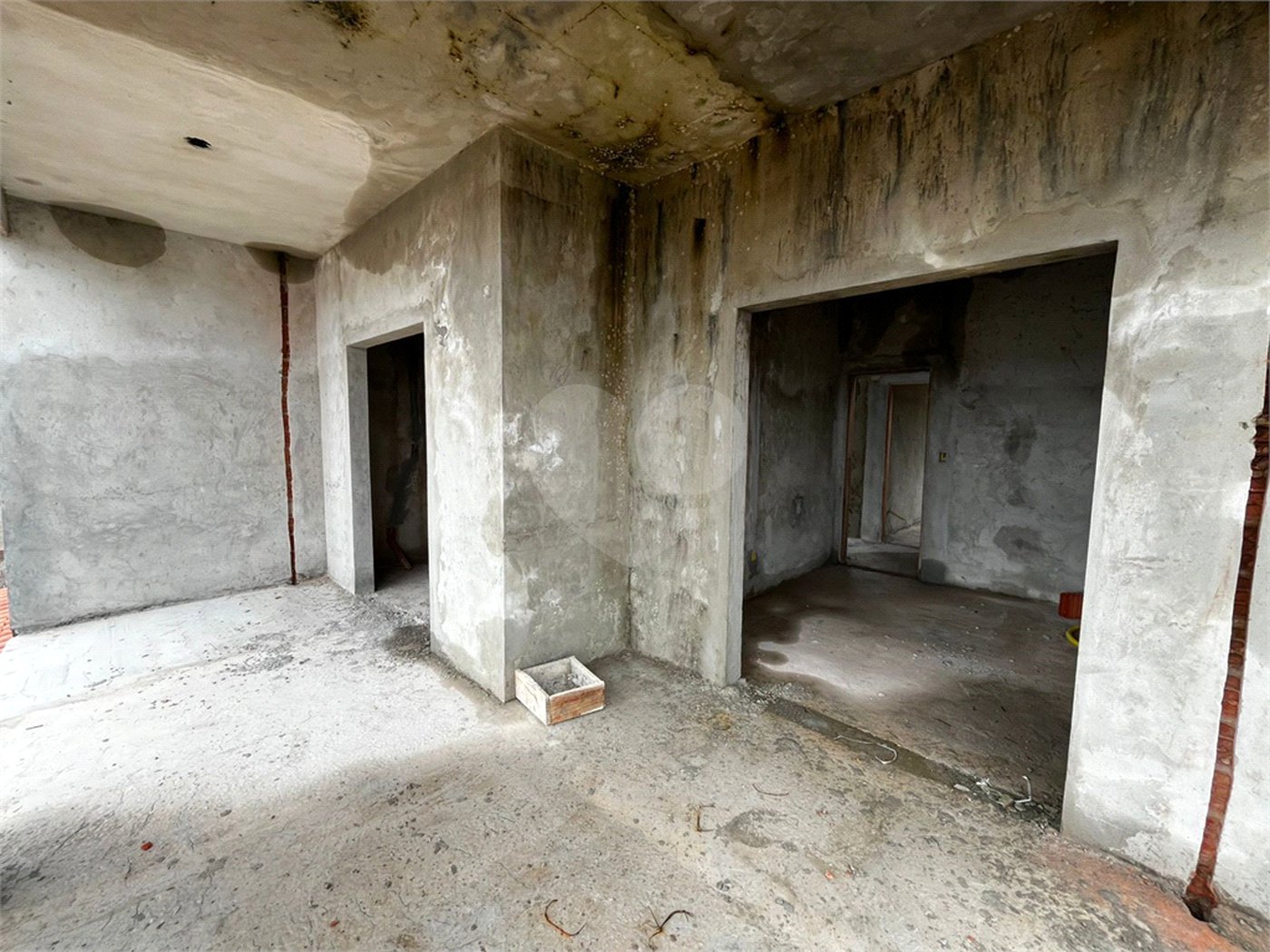 Casa à venda com 3 quartos, sendo 1 suíte, em Residencial Villaggio Di Capri, Itapetininga, SP