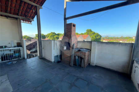 Casa à venda com 3 quartos em Penha, Rio de Janeiro, RJ