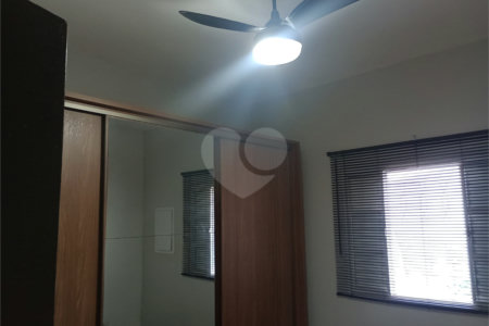 Chácara à venda com 5 quartos, sendo 1 suíte, em Jardim Marabá, Itapetininga, SP