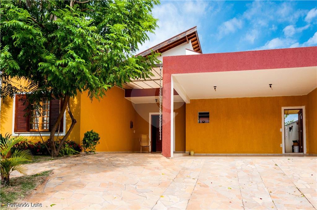 Casa à venda com 3 quartos no condomínio Terras de Vinhedo, Vinhedo - SP