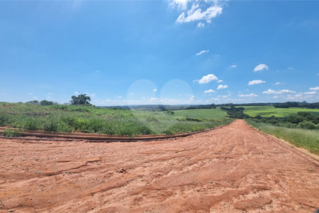 Terreno à venda no condomínio Vale do Sol, Araçoiaba da Serra - SP