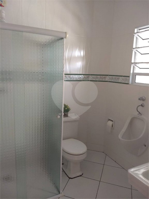 Casa à venda com 4 quartos, sendo 2 suítes, em Vila Petrópolis, Atibaia, SP