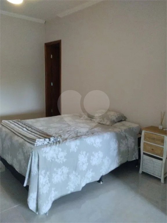 Sobrado à venda com 2 suítes em João Aranha, Paulínia, SP