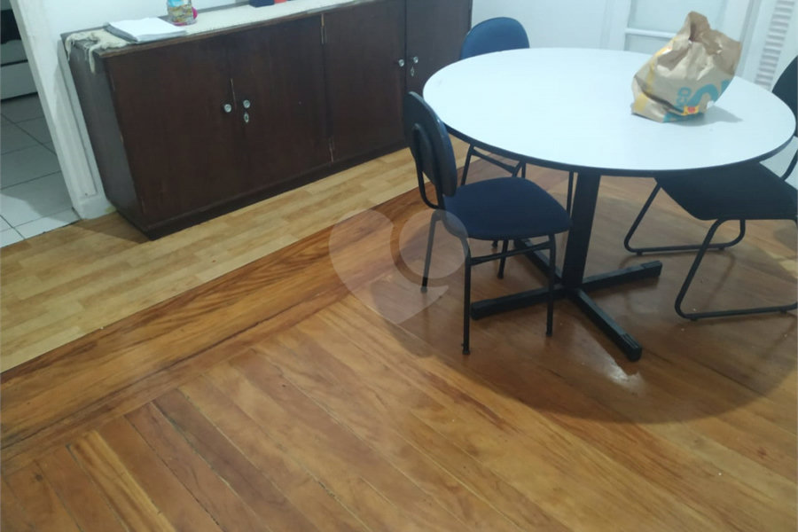 Casa à venda com 7 quartos, sendo 1 suíte, em Santana, São Paulo, SP