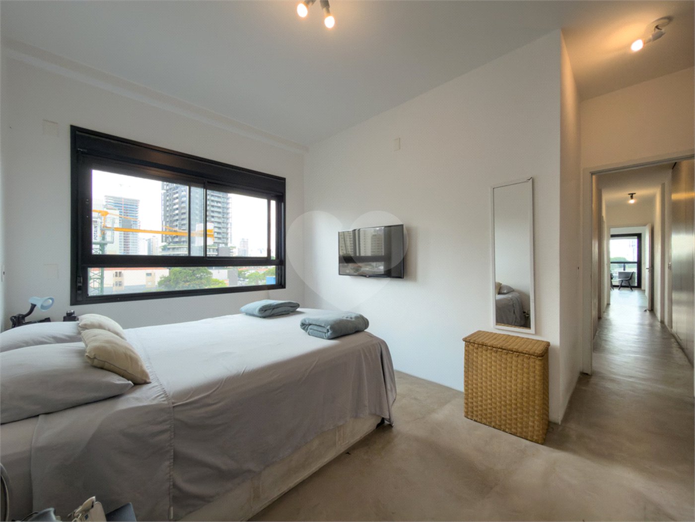 Apartamento à venda com 3 suítes em Pinheiros, São Paulo, SP