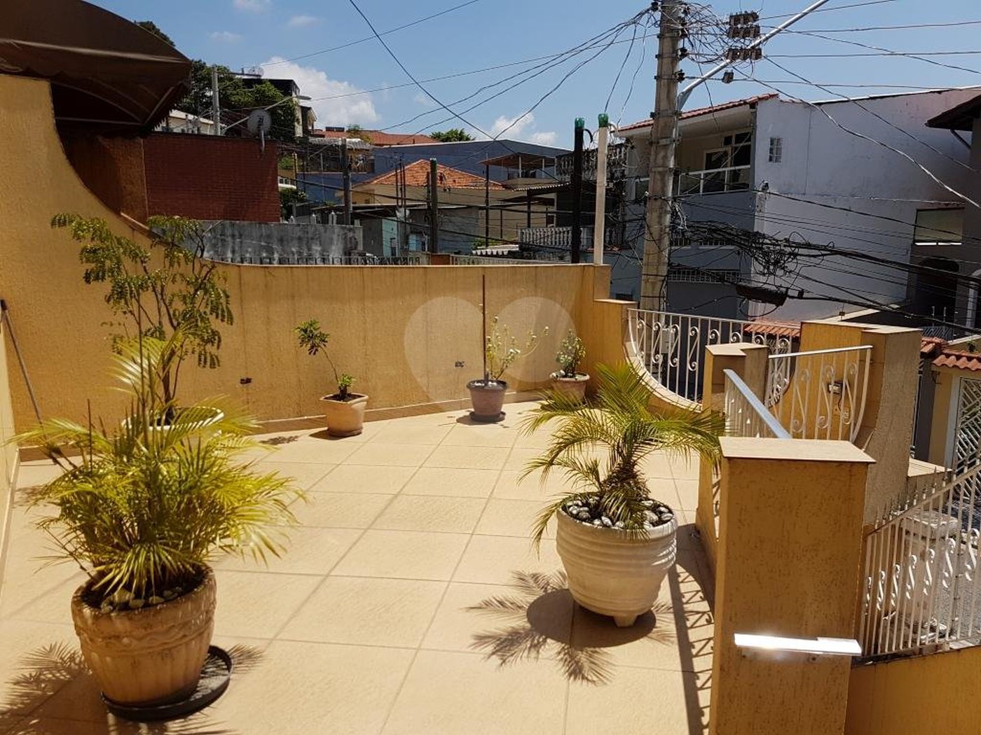 Sobrado à venda com 3 quartos, sendo 1 suíte, em Vila Gustavo, São Paulo, SP