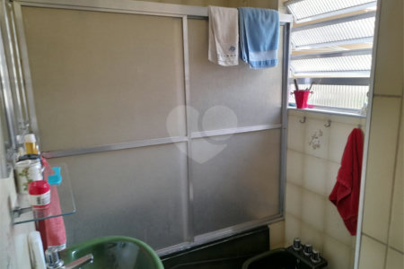Sobrado à venda com 3 quartos, sendo 1 suíte, em Jardim Caravelas, São Paulo, SP