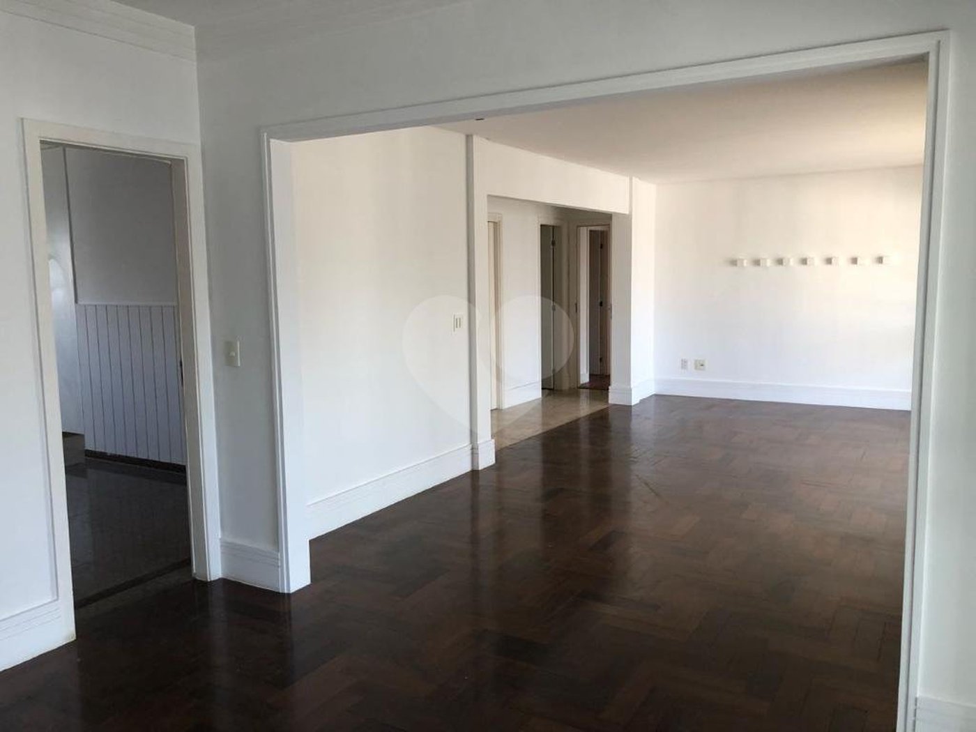 Apartamento à venda com 3 suítes em Vila Suzana, São Paulo, SP