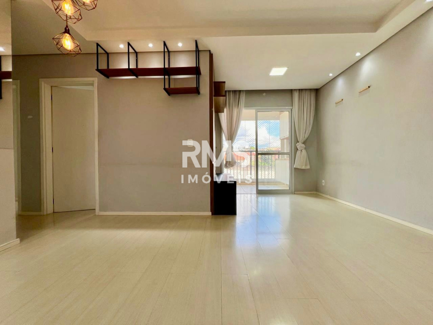 Apartamento à venda com 3 quartos, sendo 1 suíte, no condomínio Residencial Ilhas Mediterrâneo, Itu - SP