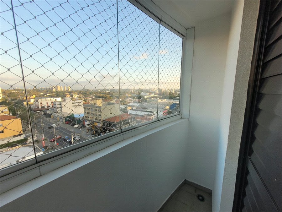 Apartamento para alugar com 3 quartos, sendo 1 suíte,  em Vila Hamburguesa, São Paulo, SP