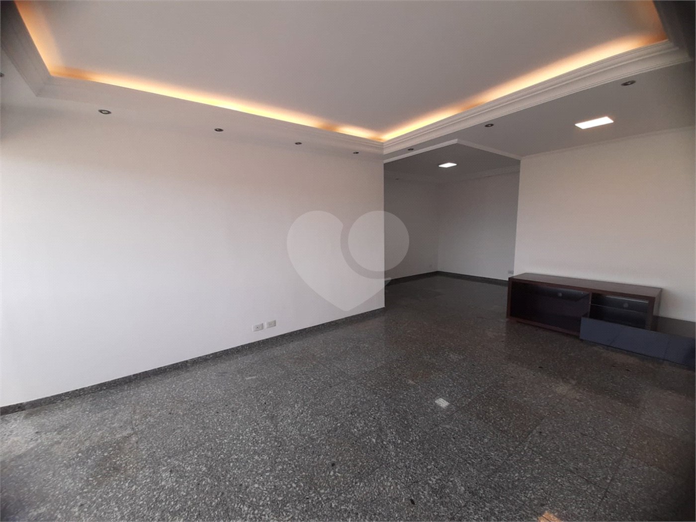 Apartamento à venda com 3 quartos, sendo 1 suíte, em Santana, São Paulo, SP