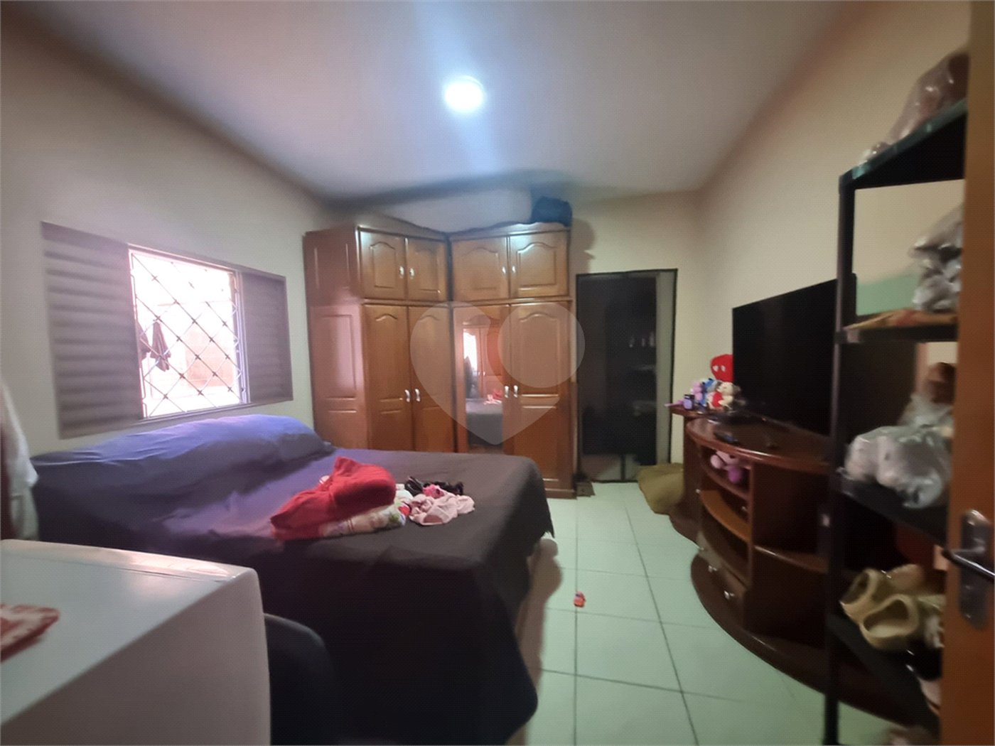 Casa à venda com 4 quartos, sendo 1 suíte, em Jardim São Carlos, Sorocaba, SP