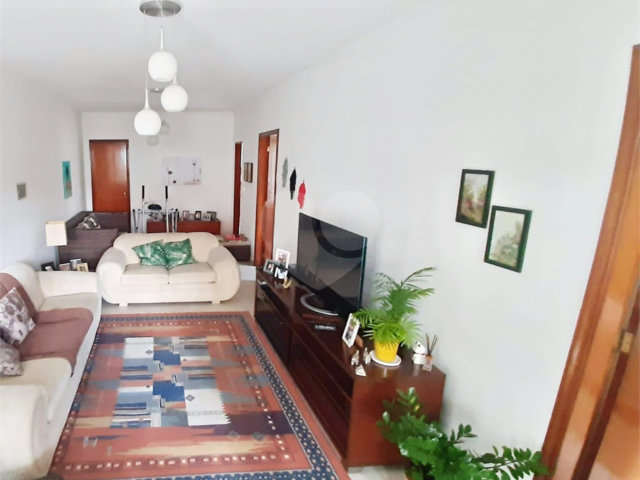 Sobrado à venda com 3 quartos em Água Fria, São Paulo, SP
