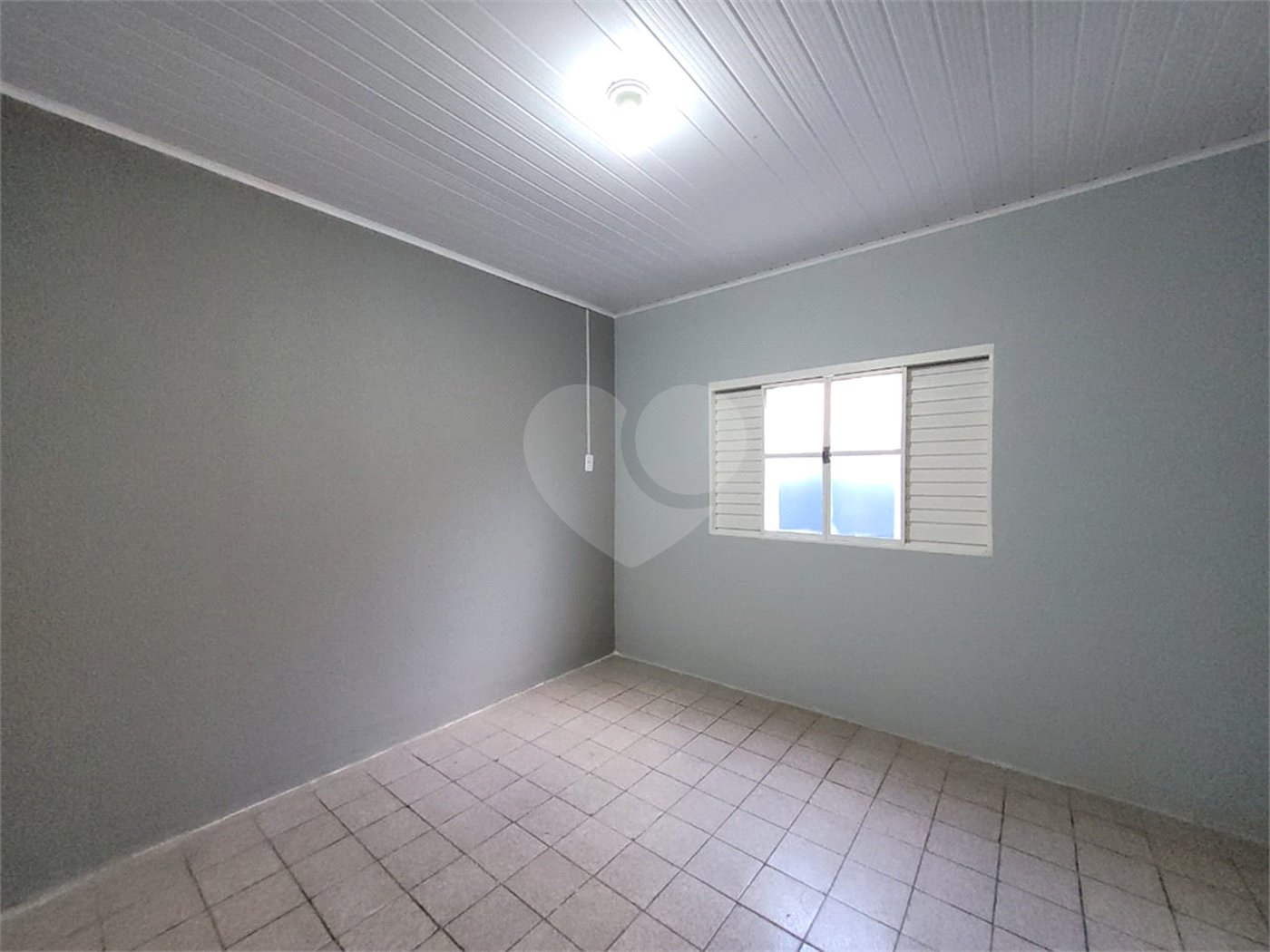 Casa à venda com 2 quartos em Vila Arruda, Itapetininga, SP