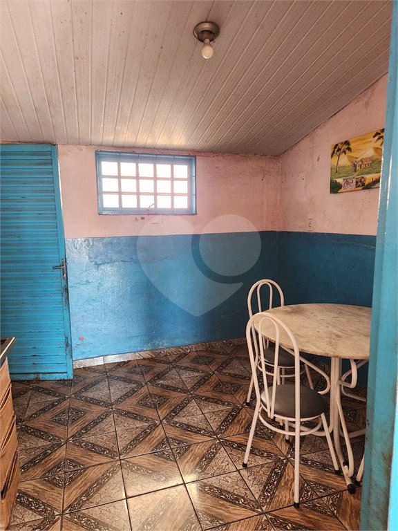 Casa à venda com 4 quartos em Vila Xavier (vila Xavier), Araraquara, SP