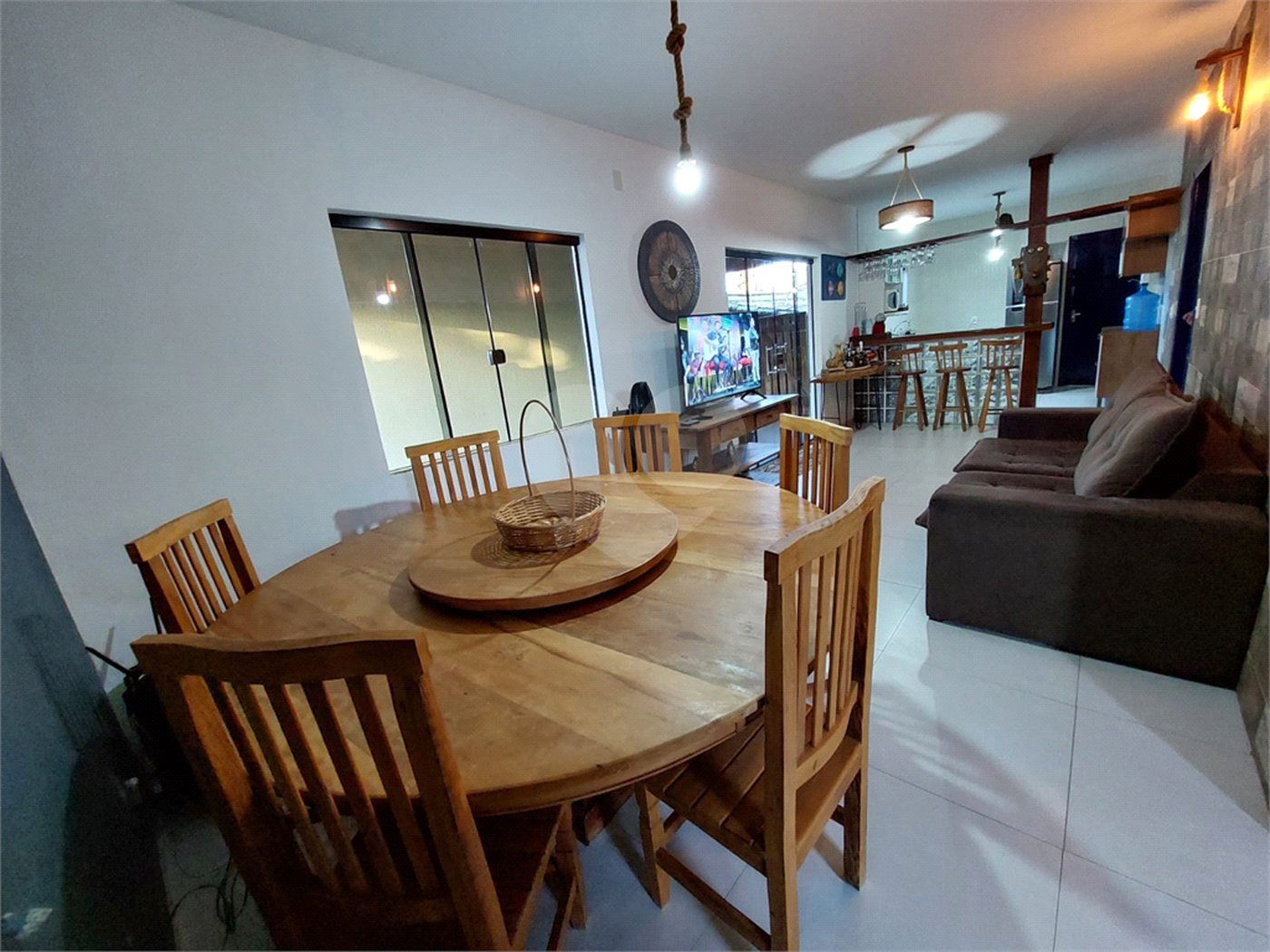 Casa à venda com 2 quartos, sendo 1 suíte,  em São José, Armação dos Búzios, RJ
