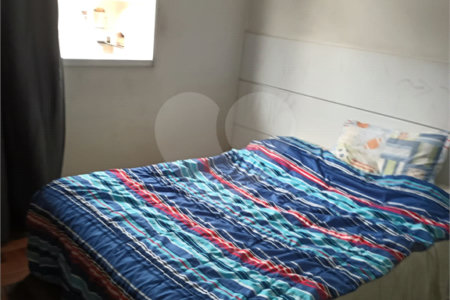 Casa à venda com 3 quartos, sendo 1 suíte, em Parque Peruche, São Paulo, SP
