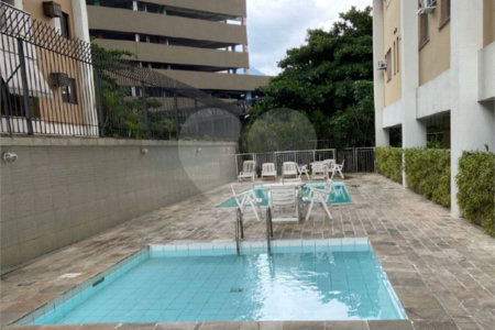 Cobertura à venda com 3 quartos, sendo 1 suíte, em Tijuca, Rio de Janeiro, RJ