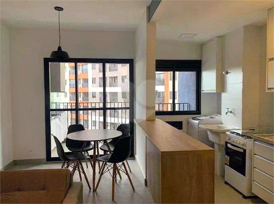 Apartamento à venda ou para alugar com 2 quartos, sendo 1 suíte,  no Centro, Araraquara, SP