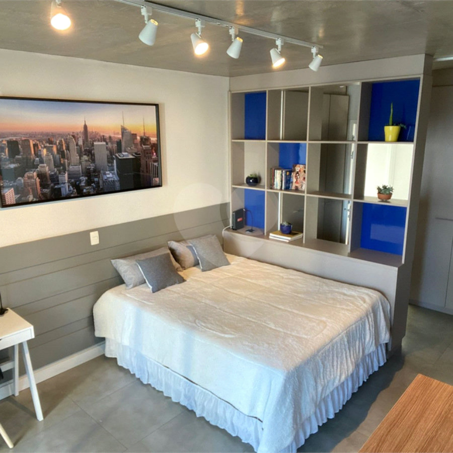 Apartamento à venda com 35m², 1 quarto e 1 vaga