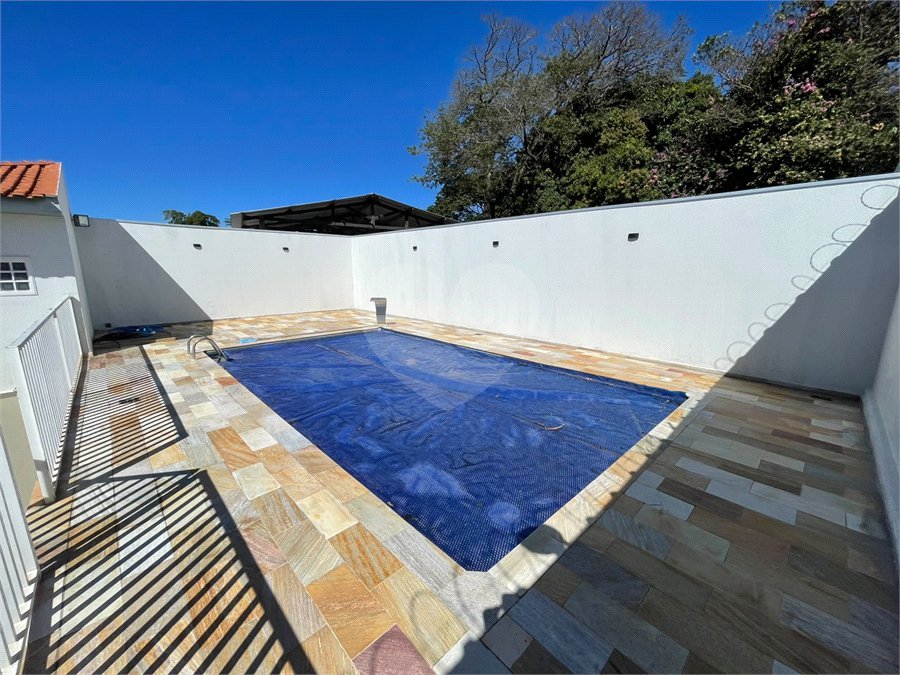 Casa Térrea 3 dormitórios, suíte e piscina Ibaté
