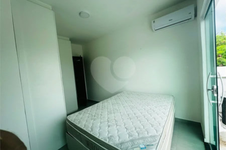 Casa para venda e locação anual com 3 quartos independente em São José em Búzios