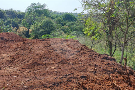 Terreno em Atibaia com 3.410 metros, pronto para construir, topografia plana, excelente localização