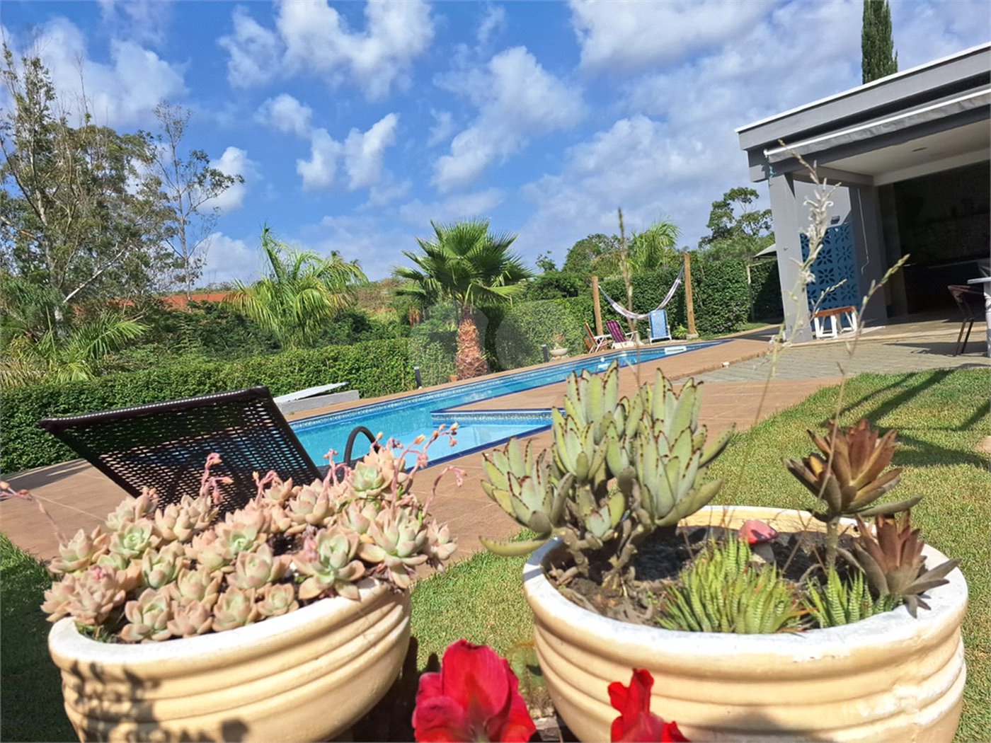 Terreno à venda com 3 quartos, sendo 1 suíte, no condomínio Portal Ouro Verde, Atibaia - SP