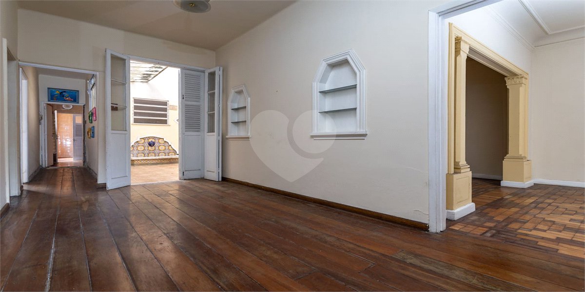 Apartamento à venda com 4 quartos, sendo 2 suítes,  em Tijuca, Rio de Janeiro, RJ