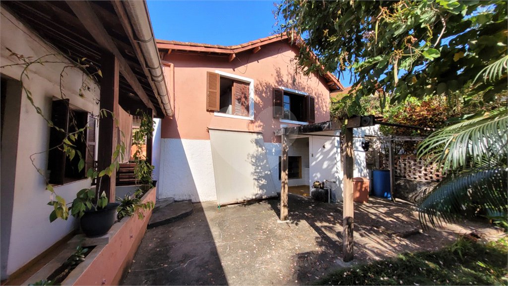Casa Térrea à venda com 2 quartos, sendo 1 suíte, em Alto da Boa Vista, São Paulo, SP