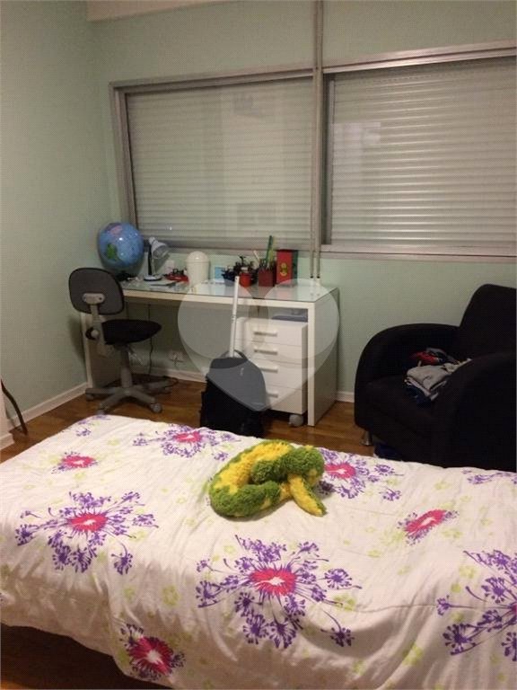 Apartamento à venda com 4 quartos, sendo 2 suítes, em Consolação, São Paulo, SP