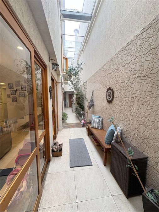 Casa à venda com 3 quartos, sendo 1 suíte, em Brooklin Paulista, São Paulo, SP