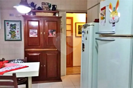 Apartamento à venda com 3 quartos, sendo 1 suíte, em Vila Andrade, São Paulo, SP