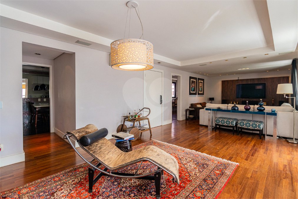 Apartamento à venda com 3 suítes em Chácara Santo Antônio (zona Sul), São Paulo, SP