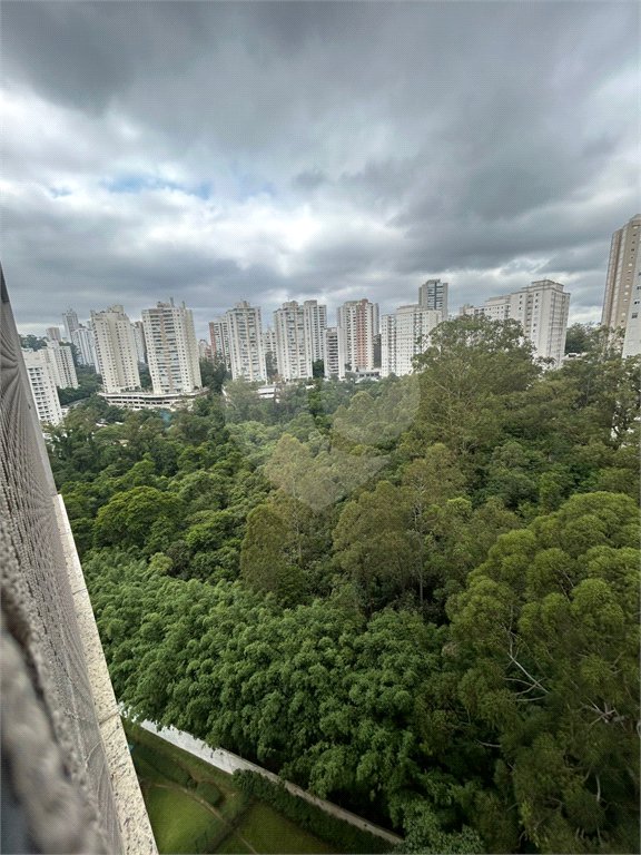 Apartamento à venda com 2 suítes em Parque Reboucas, São Paulo, SP