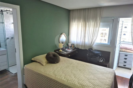 Apartamento à venda com 4 quartos, sendo 3 suítes, em Água Fria, São Paulo, SP